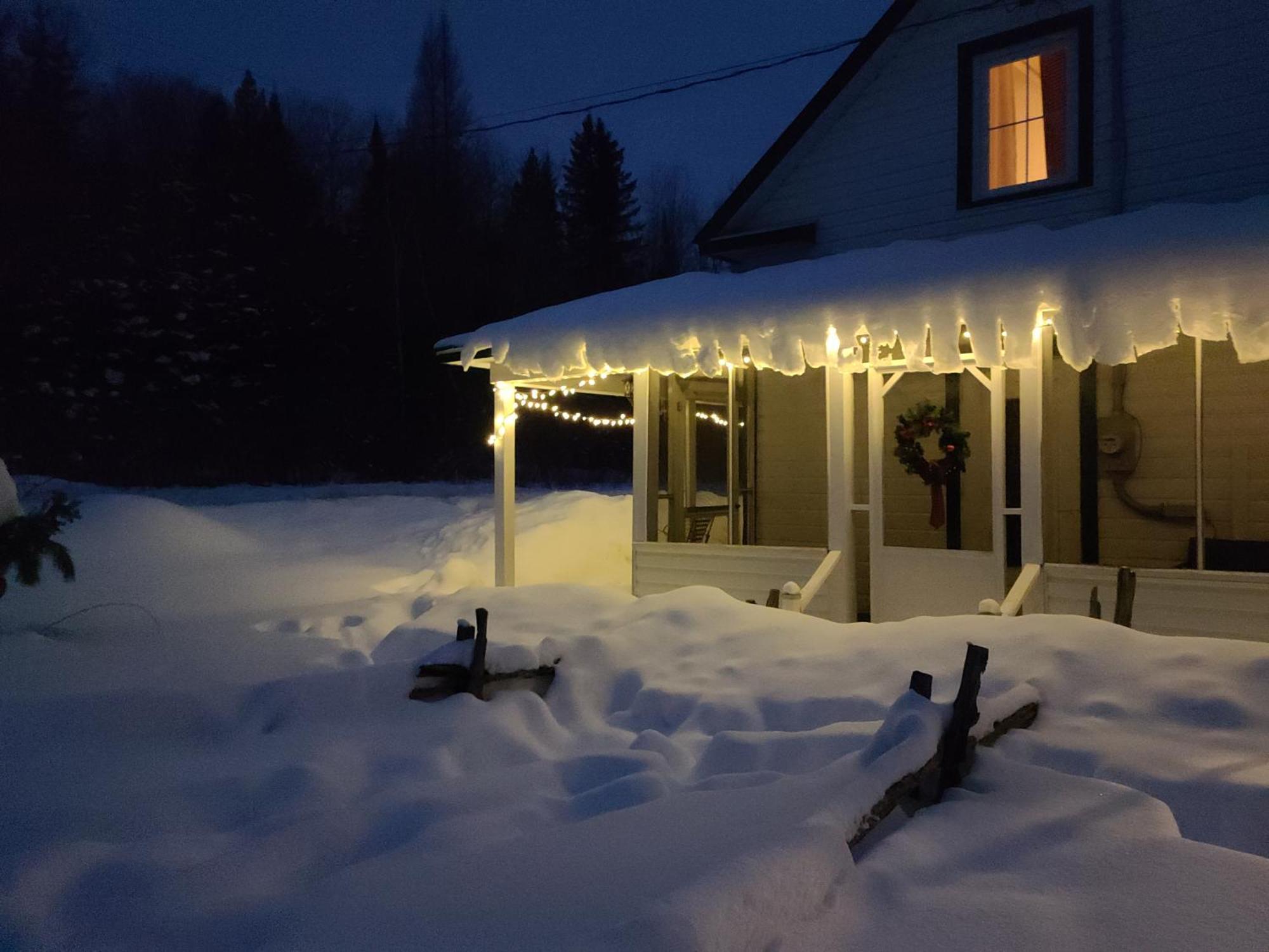 Chalets Nabu La Sacacomie - Riviere - Billard Сент-Алексис-де-Мон Экстерьер фото